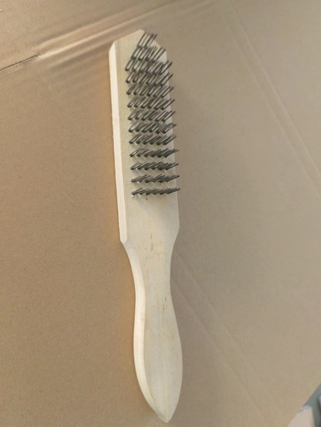 Rust Removing Wire Brush For Wooden Handle Cleaning Tool